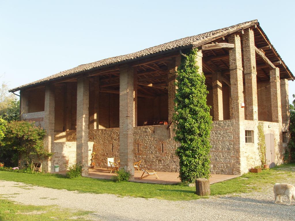 Agriturismo Ca' Bertu' Guest House Zappolino Екстериор снимка