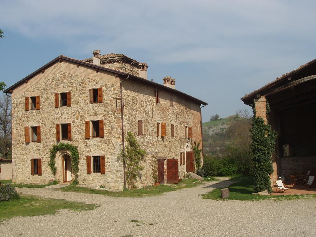 Agriturismo Ca' Bertu' Guest House Zappolino Екстериор снимка